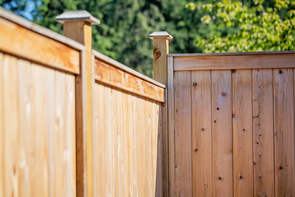 A DIY Homeowner’s Guide to Buying Fence Materials 1